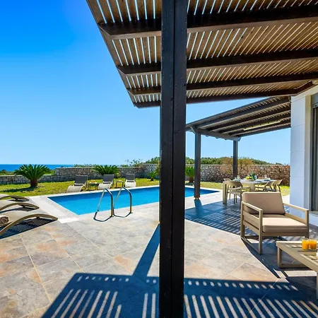Vila Aqua Natura *